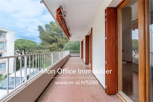 t3 à la vente -   83500  LA SEYNE SUR MER, surface 84 m2 vente t3 - UBI484074374